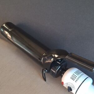 Hot Tools Professional Black Curling Iron